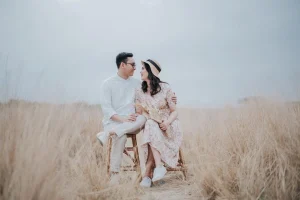 Ide Pose Pasangan untuk Foto Pre-Wedding